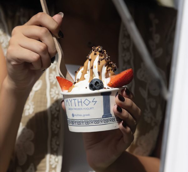 mythis-cup-lifestyle